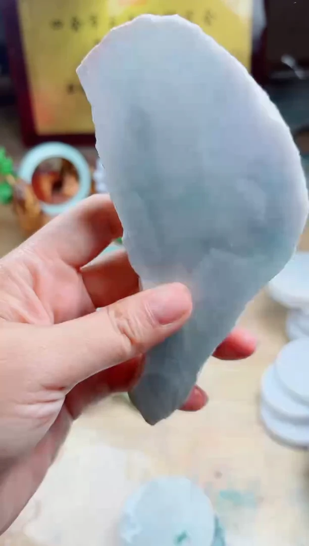 翡翠挂件未镶嵌 A货曹璀459