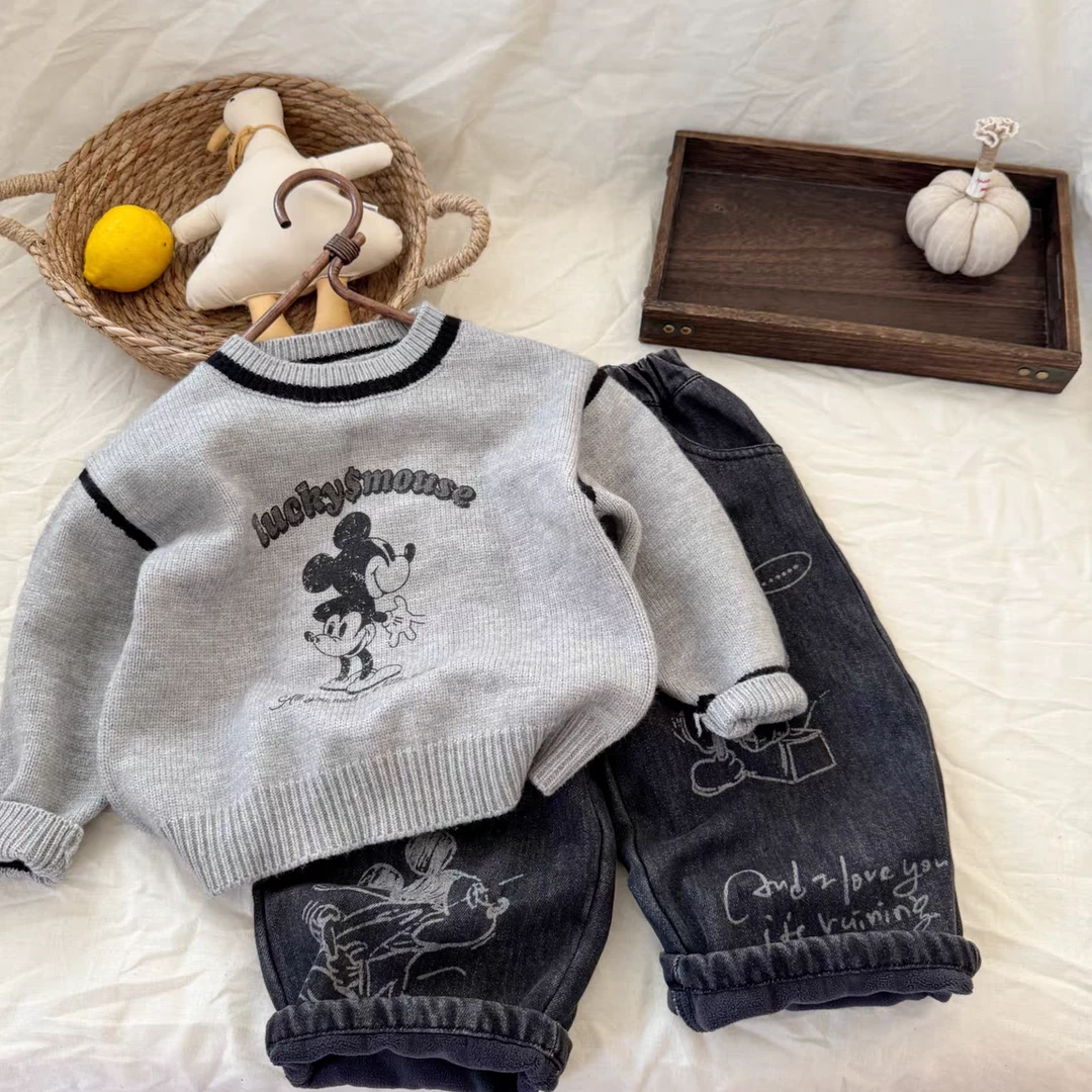 新款儿童加厚款加德绒款卡通毛衣套头衫宝宝秋冬打底衫