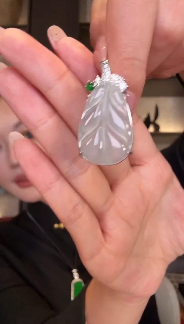 颈饰银S925镶嵌翡翠28