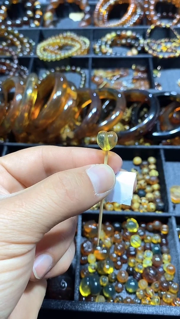 琥珀颈饰未镶嵌幻**雾天然缅甸琥珀单珠