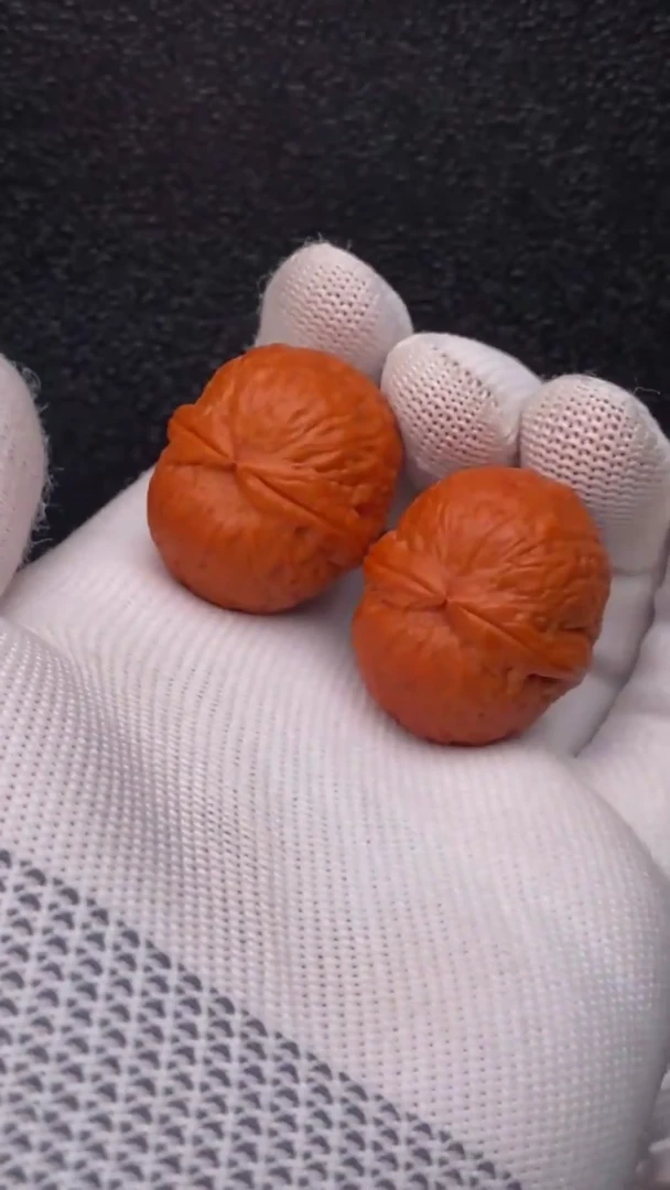 【闪购商品】文玩核桃把件蛇皮元宝