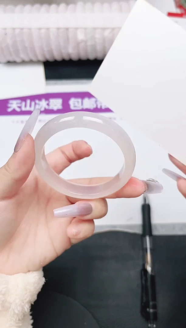 未镶嵌手镯石英质玉61-53