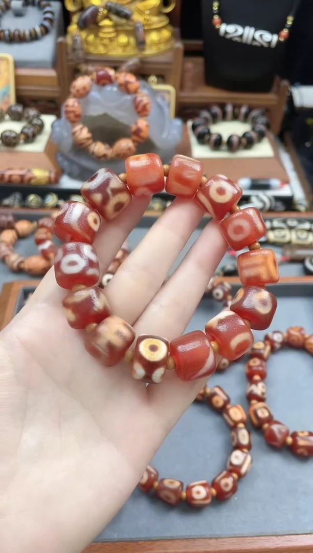 未镶嵌珠珠玛瑙/玉髓?*秒金蟾红肉断珠手串大号-七秒