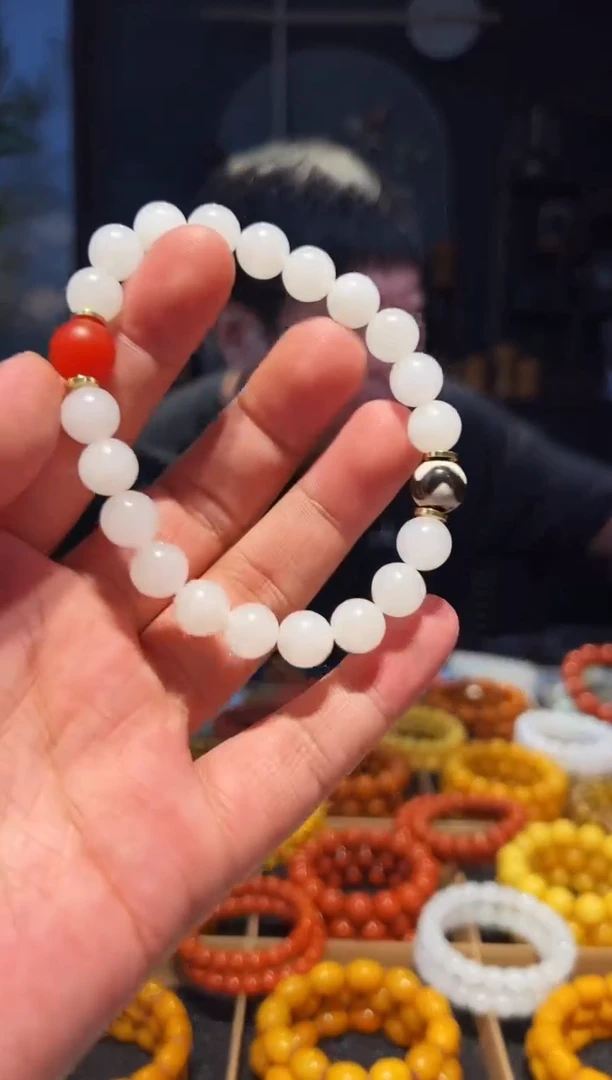 未镶嵌手链和田玉10+单圈