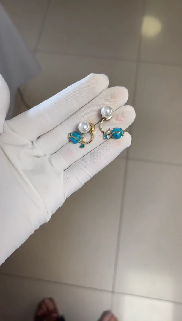 v***y，珐琅耳针-孤品