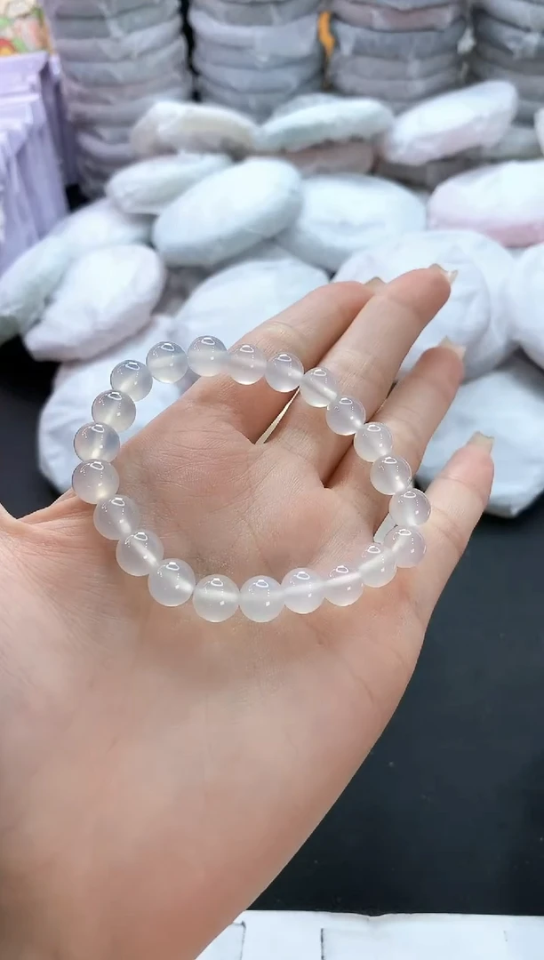 手镯玛瑙/玉髓未镶嵌白珠子手串