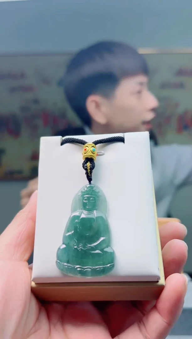 【闪购商品】翡翠颈饰未镶嵌素衣