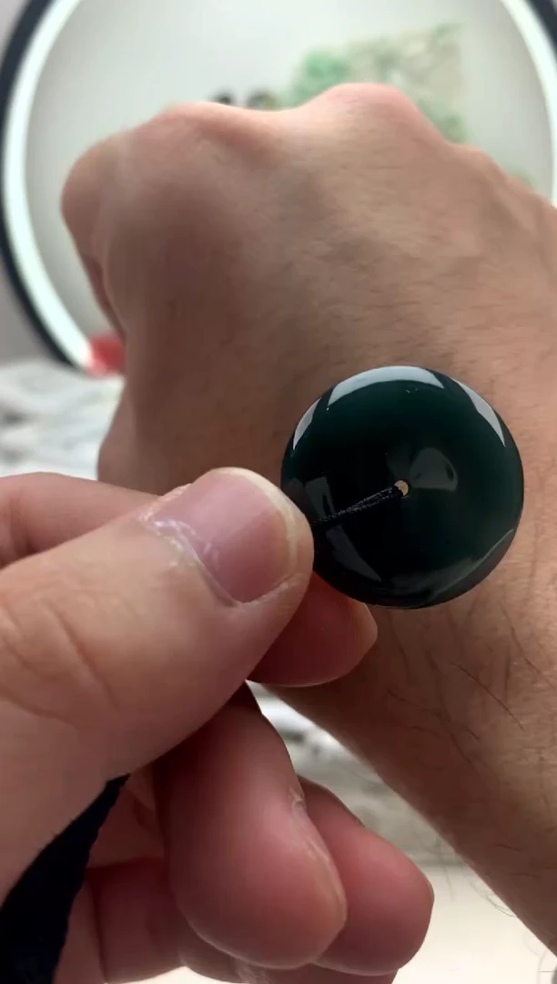 颈饰未镶嵌翡翠扣子