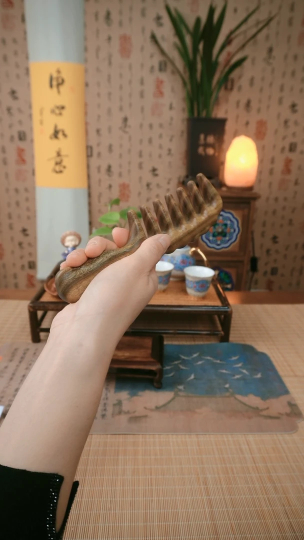 【闪购商品】绿檀木梳绿檀木梳