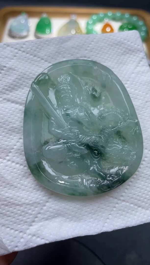 翡翠未镶嵌颈饰19.......