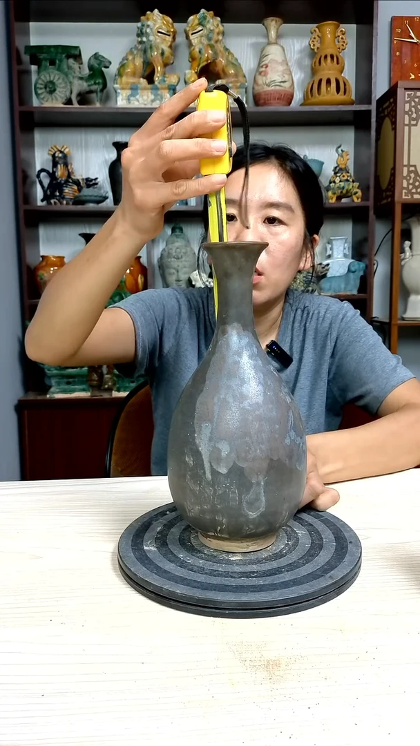 经典精美复古风格瓷器