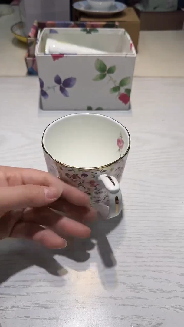瓷片生活的本意就是开心@@1