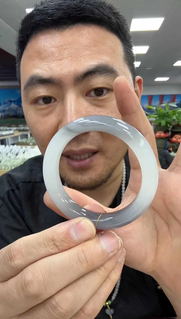 未镶嵌手镯和田玉53-54  200