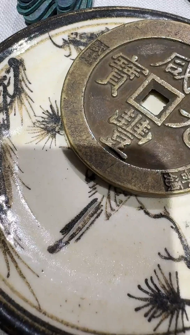 摆件启*农