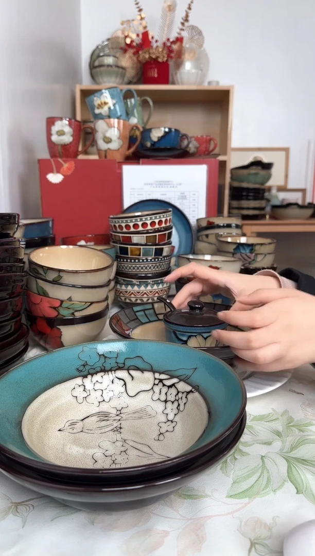 【闪购商品】瓷馨兰调味罐草帽碗123456