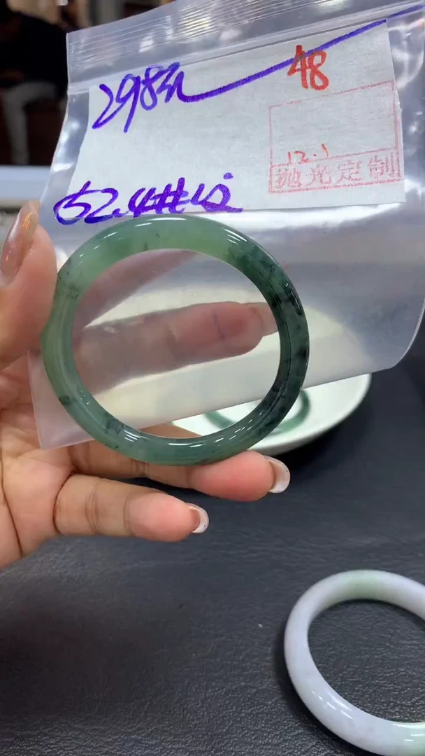 未镶嵌定制翡翠毛货需精细抛光+拍一发一+48