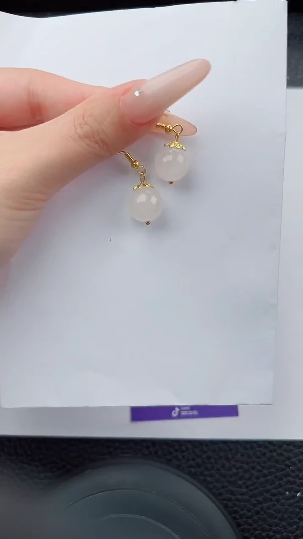 未镶嵌石英质玉耳坠碎玉微色差T粉