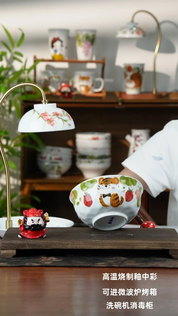 瓷片景德镇手绘釉中彩（食品级）捏捏碗