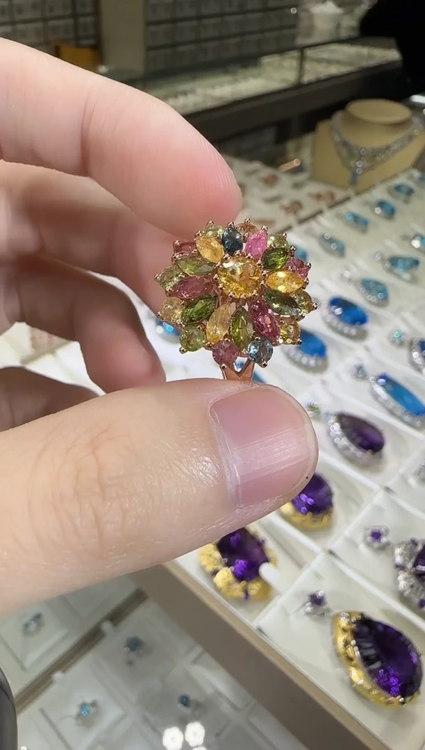 银S925镶嵌戒指碧玺繁花设计款多样性发一件