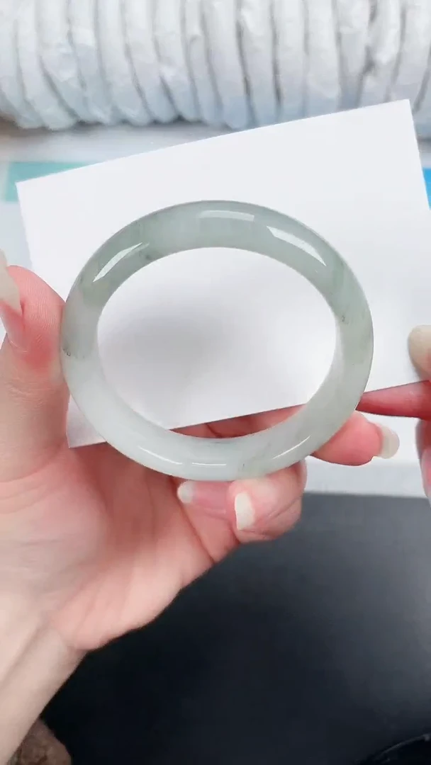 【闪购商品】石英质玉手镯未镶嵌66-52.3