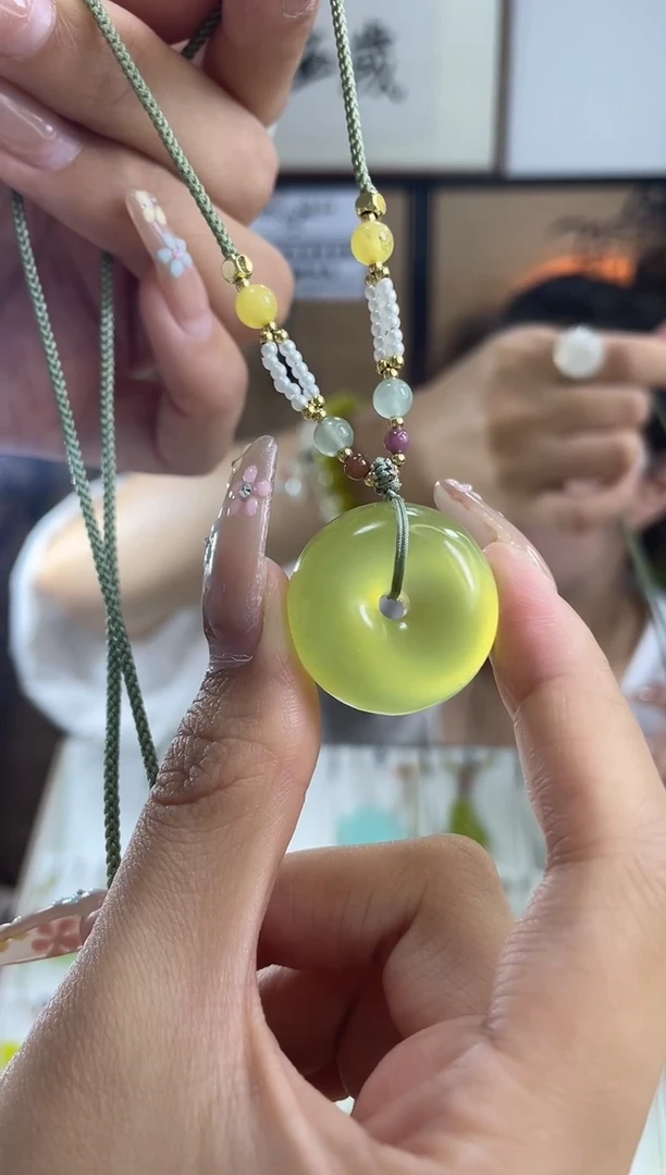 岫玉未镶嵌吊坠多样性发货其中发一