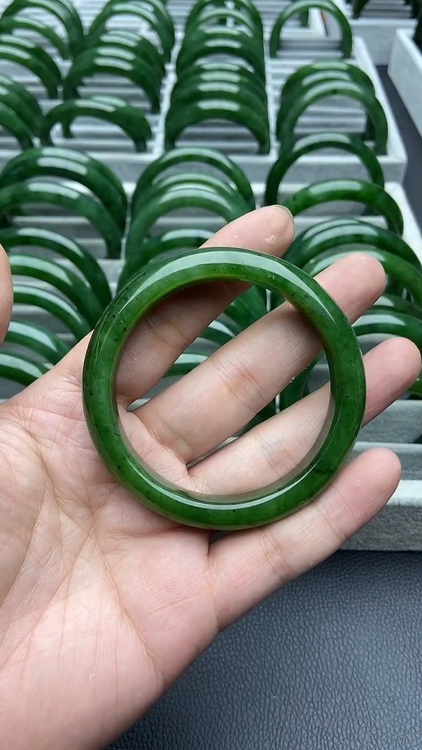 未镶嵌手镯和田玉（碧玉）43-58.5