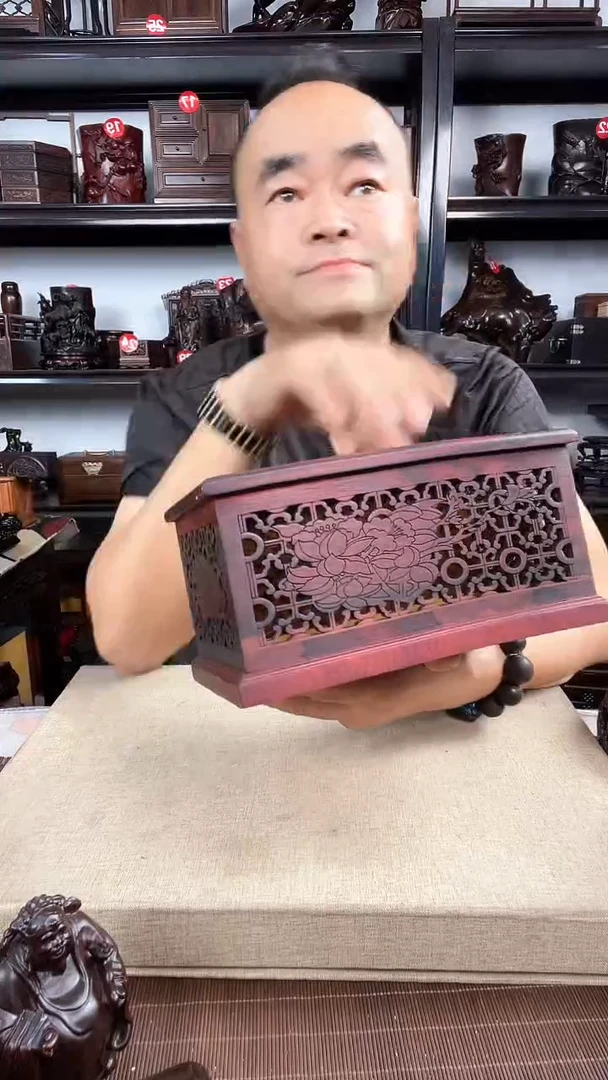 木166老李红木工艺品