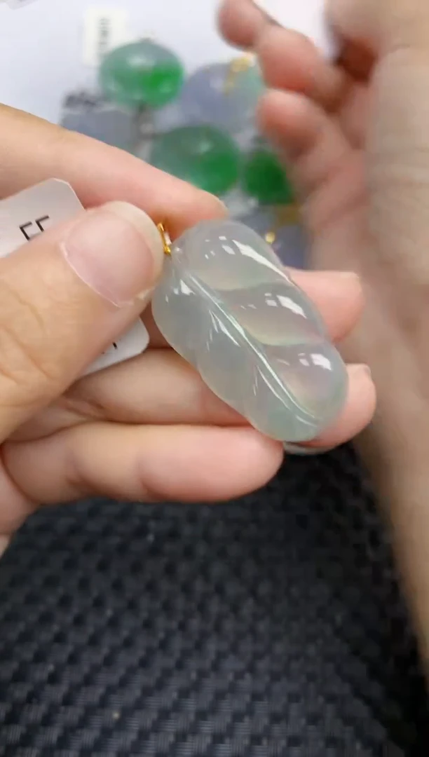 颈饰18K金镶嵌翡翠天然缅甸A货翡翠百元以上9元证书费自理