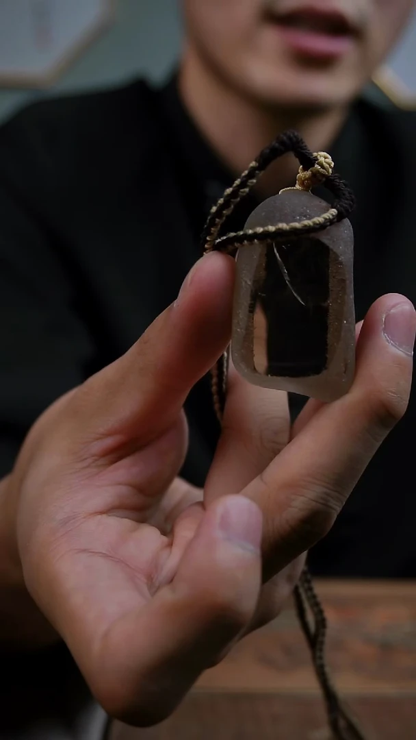 吊坠(赠链)未镶嵌水晶水晶