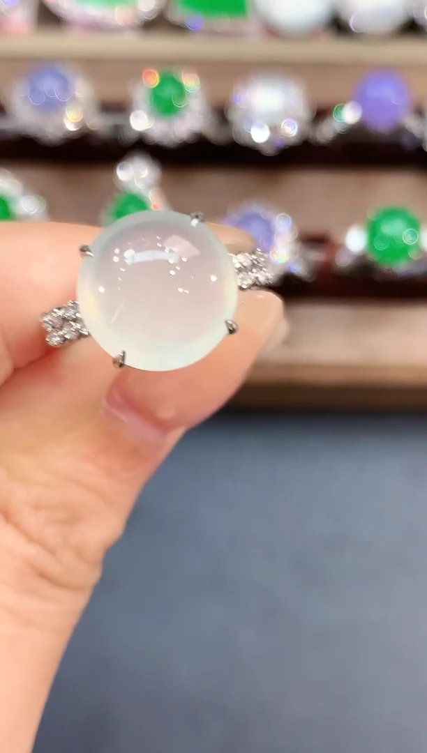 翡翠戒指18K金镶嵌a56