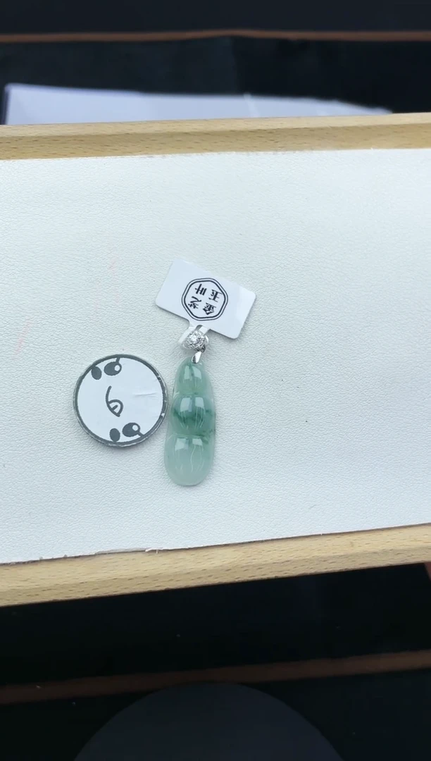 翡翠银S925镶嵌吊坠(不含链)5C029福豆
