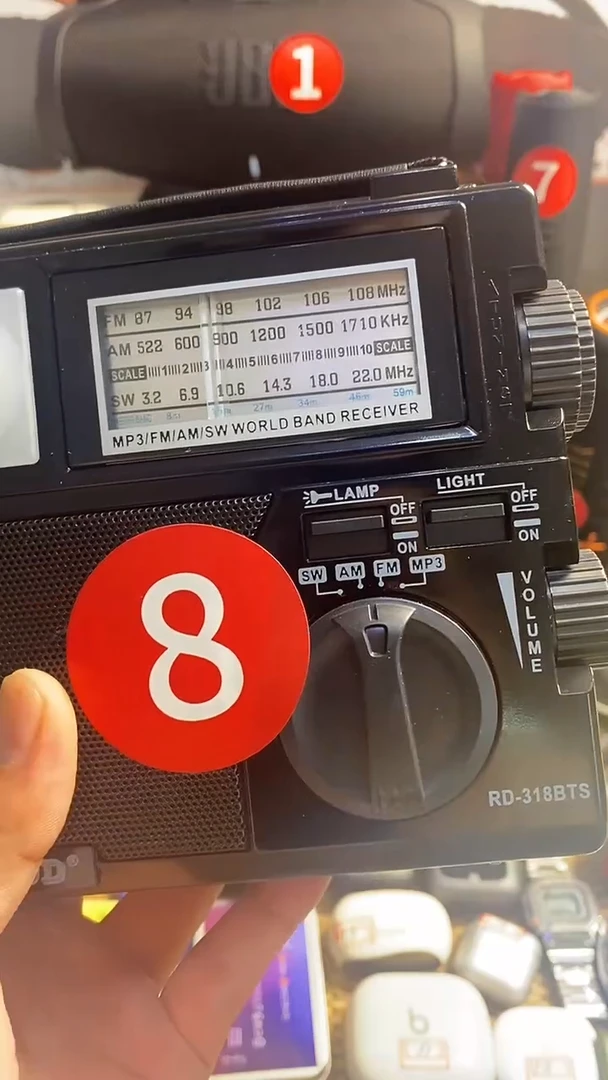 瓷片闪购商品 如图所示