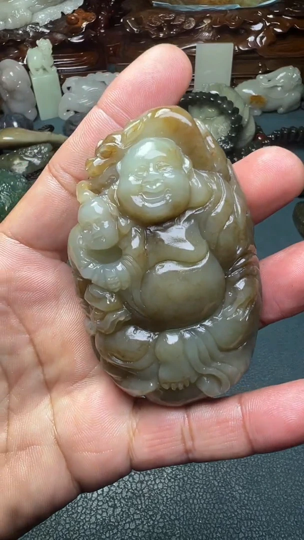 未镶嵌和田玉把件-