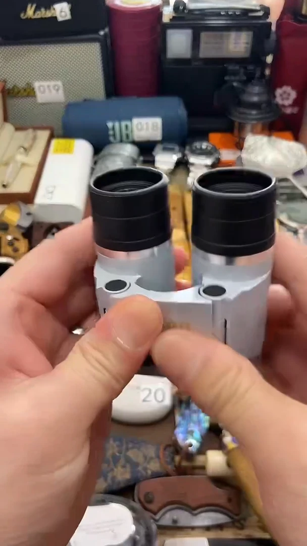 瓷片闪购商品  如图所示