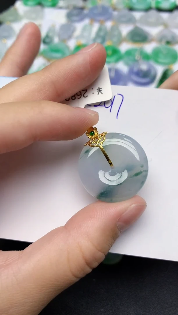 颈饰18K金镶嵌翡翠天然缅甸A货翡翠百元以上9元证书费自理