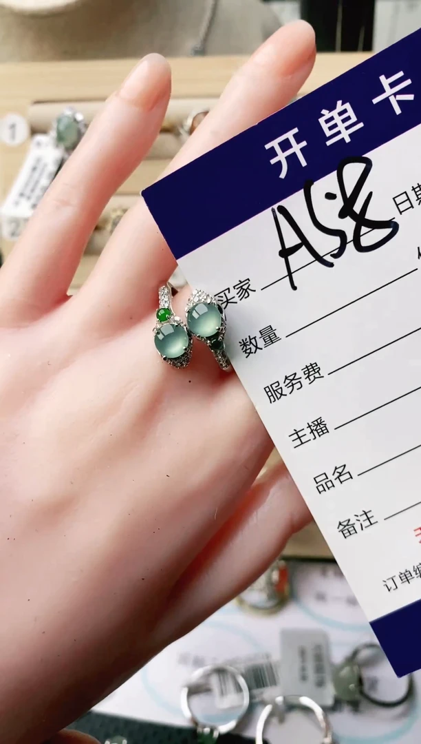 翡翠戒指银S925镶嵌111111
