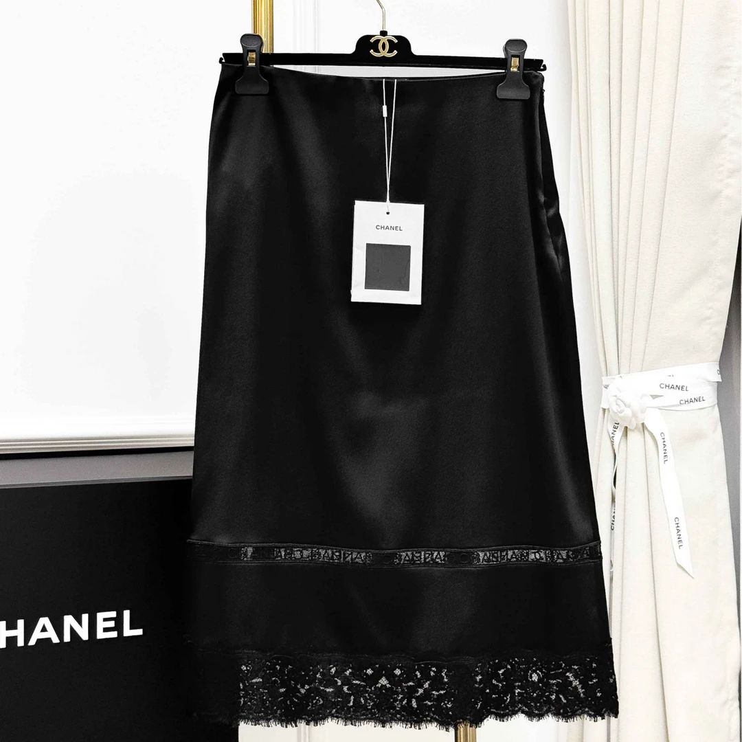 99新 Chanel/香奈儿 36码 黑色 蕾丝边 半身裙