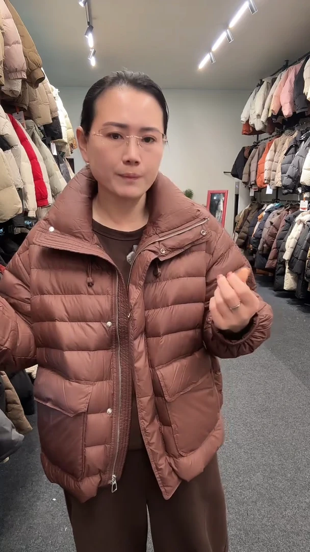 艾雨衣尚一秒闪购羽绒服