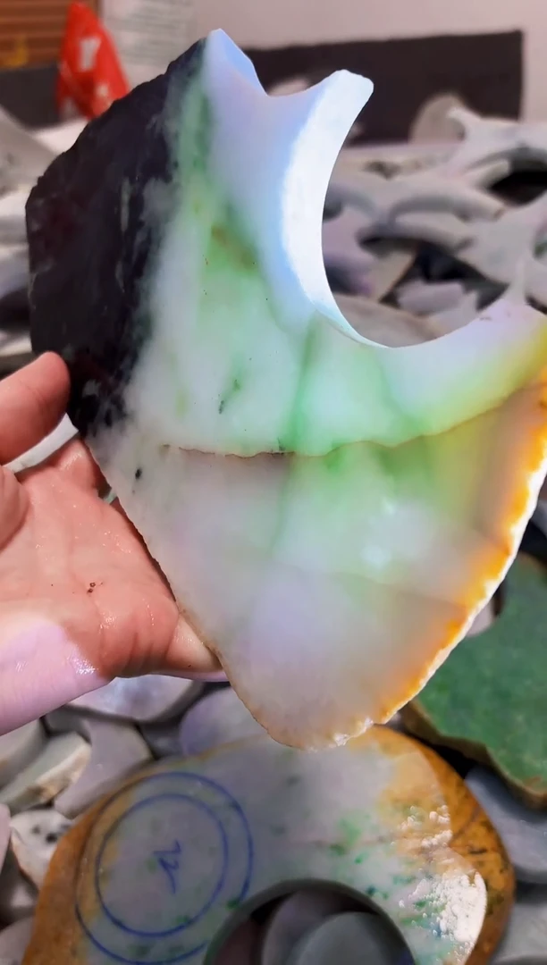 【闪购商品】翡翠颈饰未镶嵌A货白谭1757