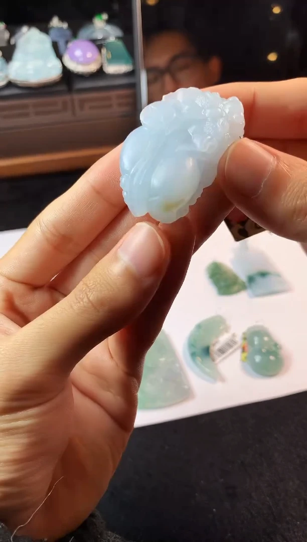 未镶嵌定制翡翠S毛货不退不换