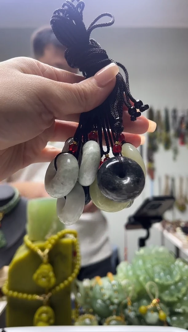 未镶嵌岫玉颈饰多样性发货 拍一发一