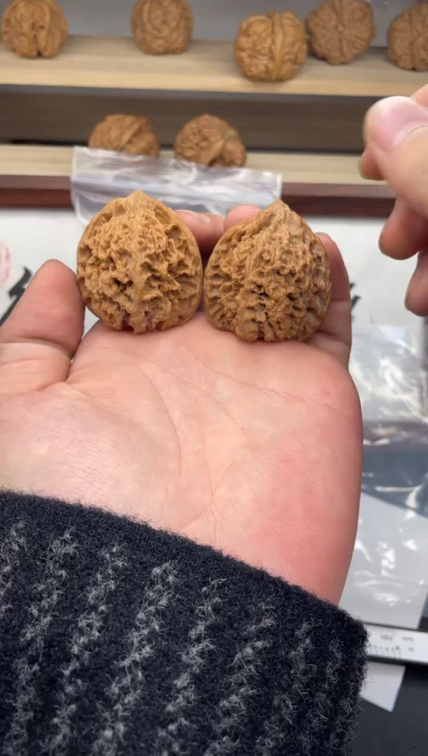 吊坠文玩核桃满天星41.8尺Z14