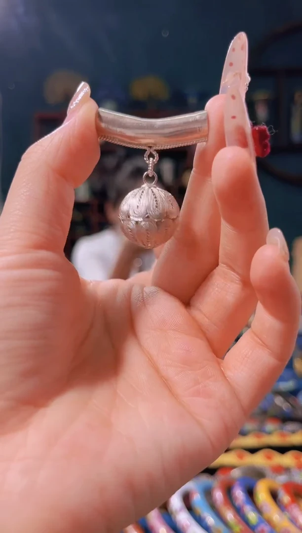 【闪购商品】非遗技艺花丝银球吊坠
