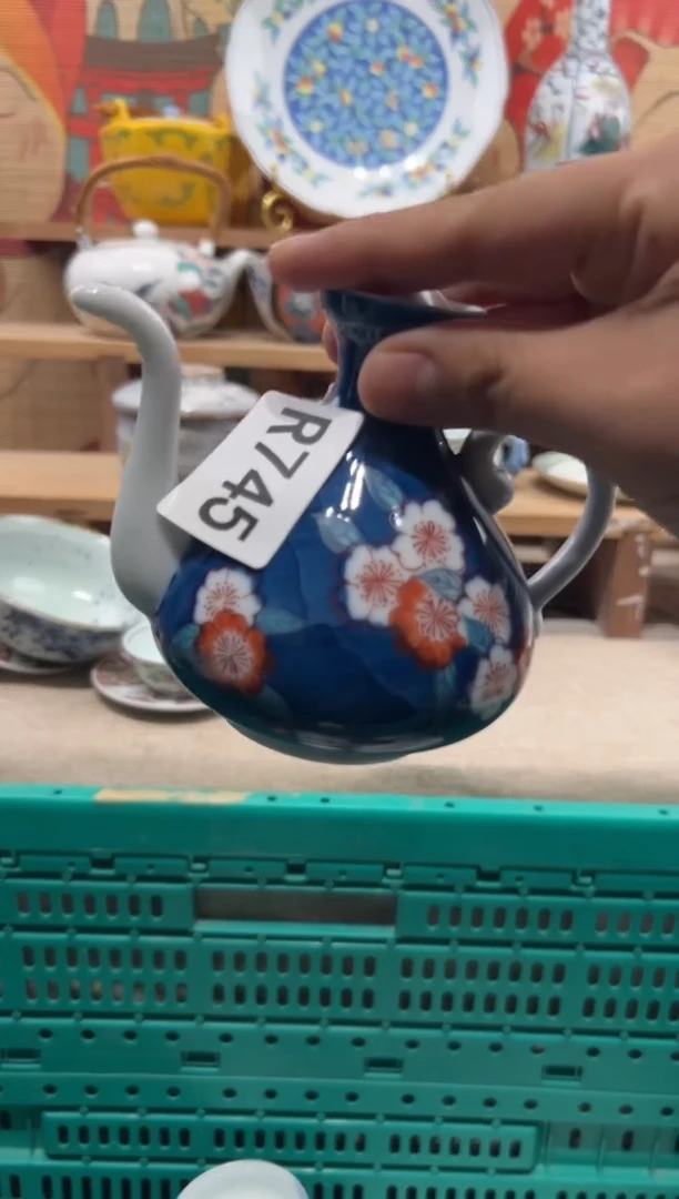 瓷片疯****姐瓷片-------R745