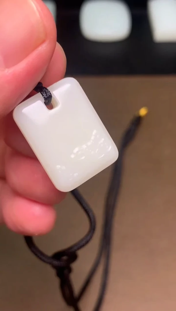 颈饰未镶嵌和田玉4