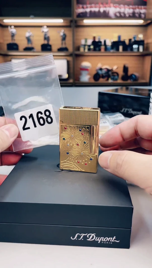 【黑屋奢品】打火机编码2168