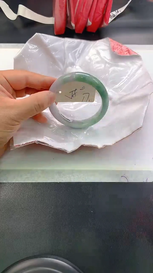 未镶嵌手镯翡翠17