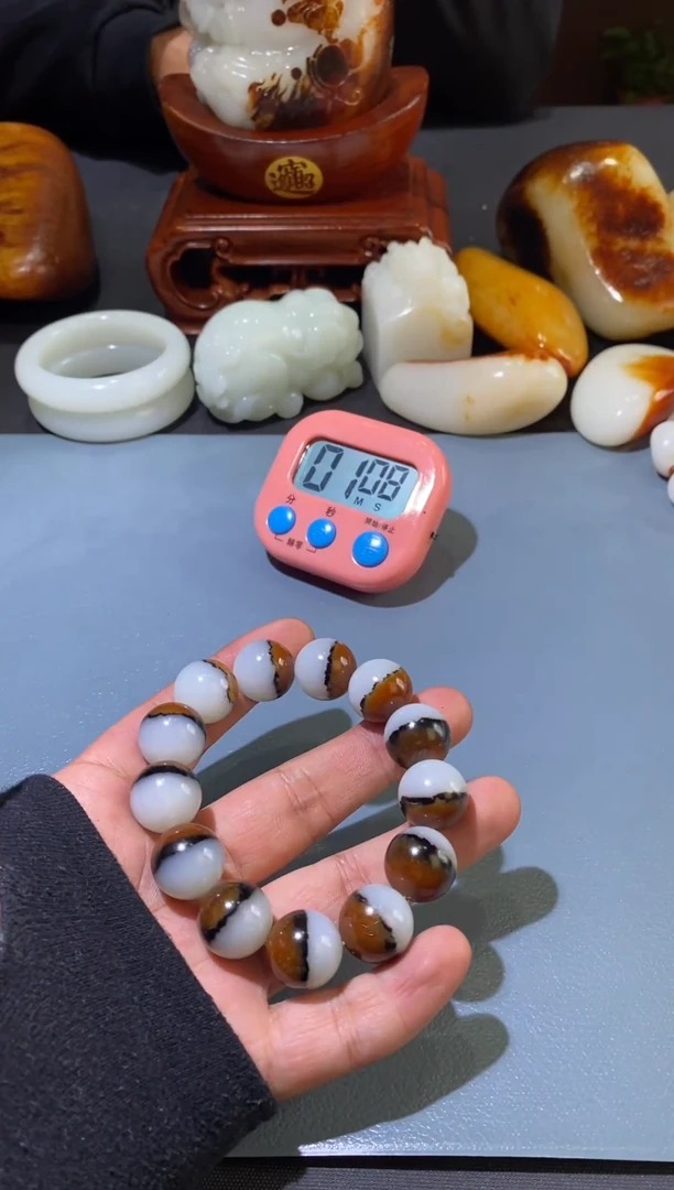 未镶嵌手串和田玉锦****…和田玉