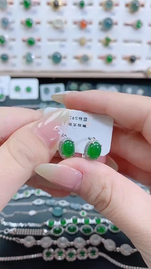 银S925镶嵌翡翠耳饰天然翡翠