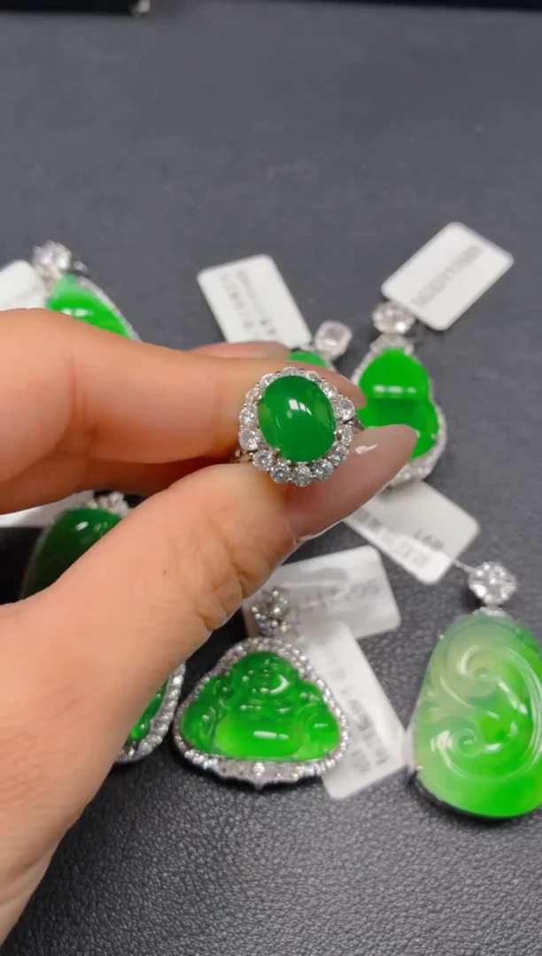 银S925镶嵌挂件翡翠11111